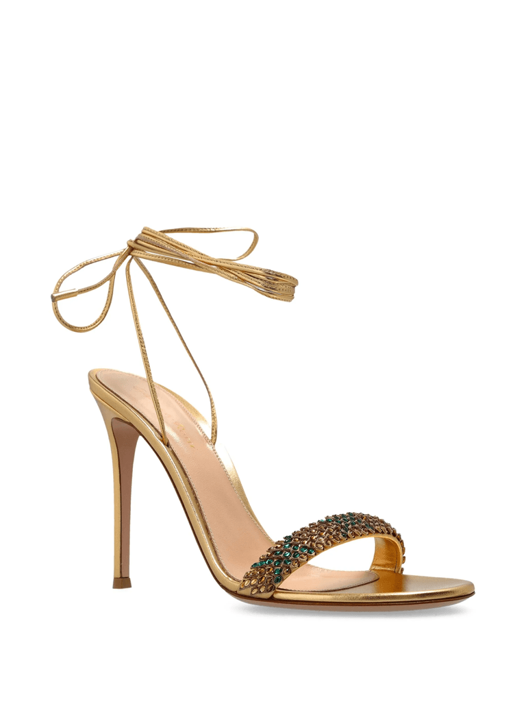 صندل بكعب مزين بحجر الراين